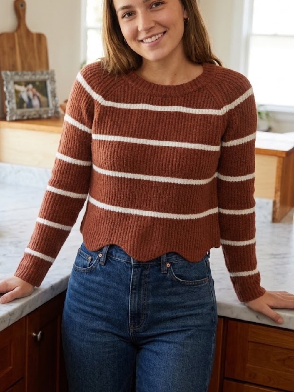 PINQUE Rust Striped Scallop Hem Sweater medium cropped fall cozy collegiate